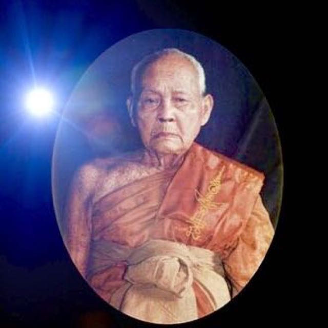 Luang Phor Mayk